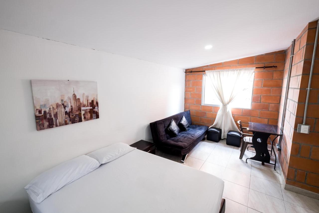 Medellin Backpacker Hostel エクステリア 写真