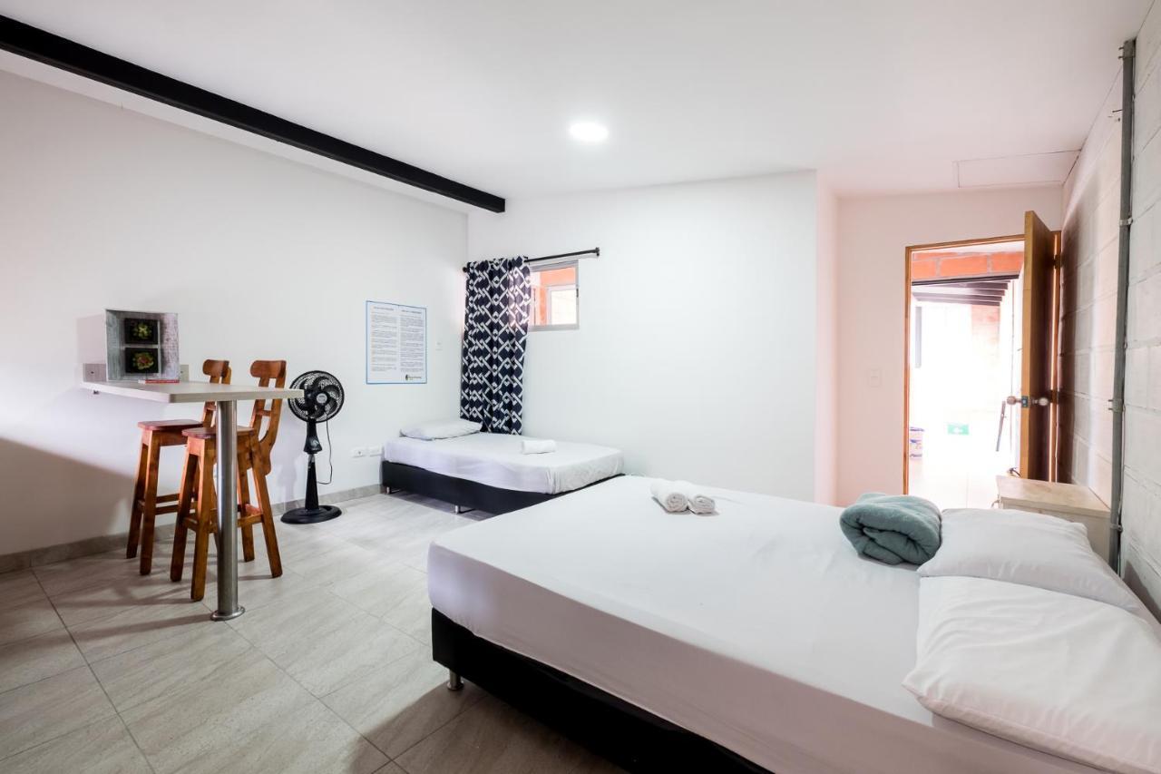 Medellin Backpacker Hostel エクステリア 写真