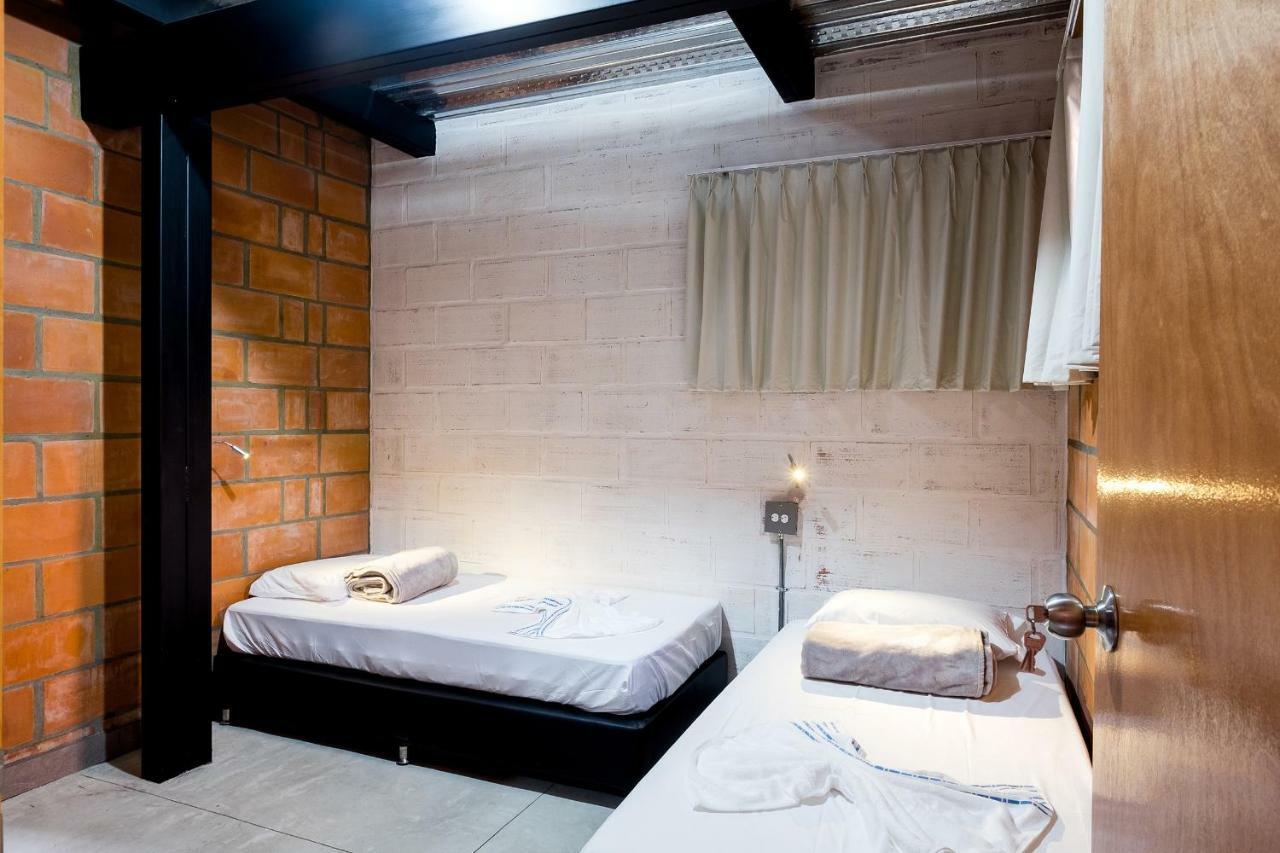 Medellin Backpacker Hostel エクステリア 写真