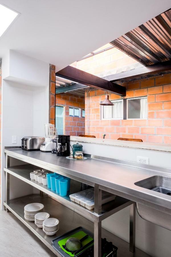 Medellin Backpacker Hostel エクステリア 写真